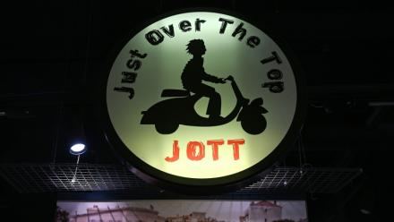 Logo de la marque JOTT, devant un magasin à Marseille, le 5 février 2026