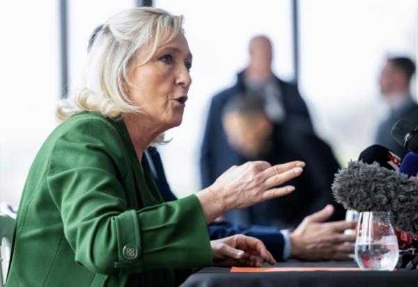 Marine Le Pen,  présidente du groupe parlementaire du RN, le 17 janvier 2026 à Marseille