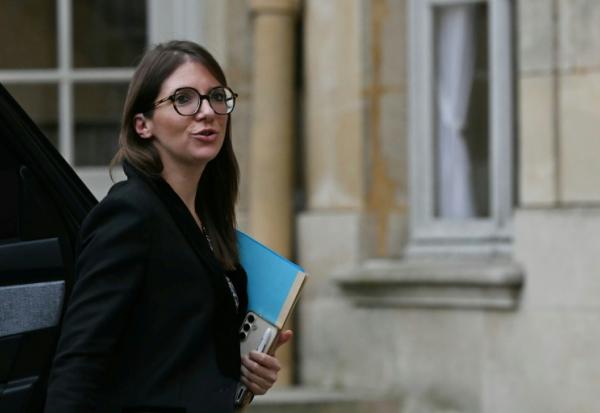 La ministre déléguée chargée de la Lutte contre les discriminations, Aurore Bergé, à l'hôtel Matignon, le 1er avril 2026 à Paris