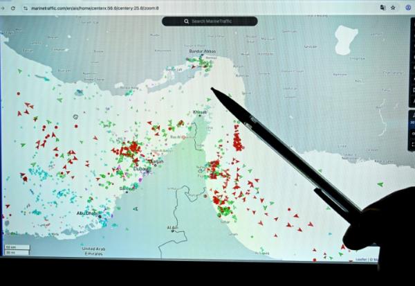 Le trafic naval dans le détroit d'Ormuz, sur le site Marinetraffic, le 4 mars 2026. 