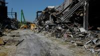 Dégâts causés par une frappe aérienne russe sur un centre commercial à Kryvyï Rig, la ville natatle du président Volodymyr Zelensky, dans le centre du pays, le 22 août 2026