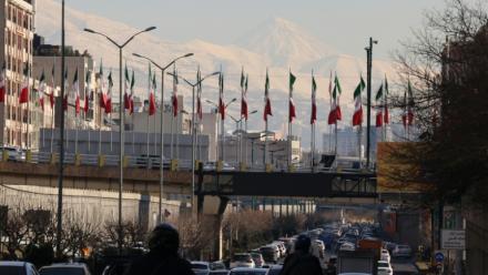 Trafic routier dans l'ouest de Téhéran, le 4 janvier 2026