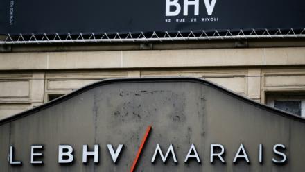 Le logo du BHV Marais, le 3 novembre 2025 à Paris