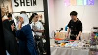 Dans une boutique éphémère de Shein à Dijon, le 26 juin 2025