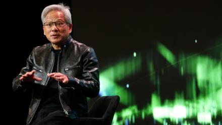 Le Pdg de Nvidia Jensen Huang s'exprime le 6 janvier 2026 à Las Vegas à l'occasion du salon de l'informatique grand public CES