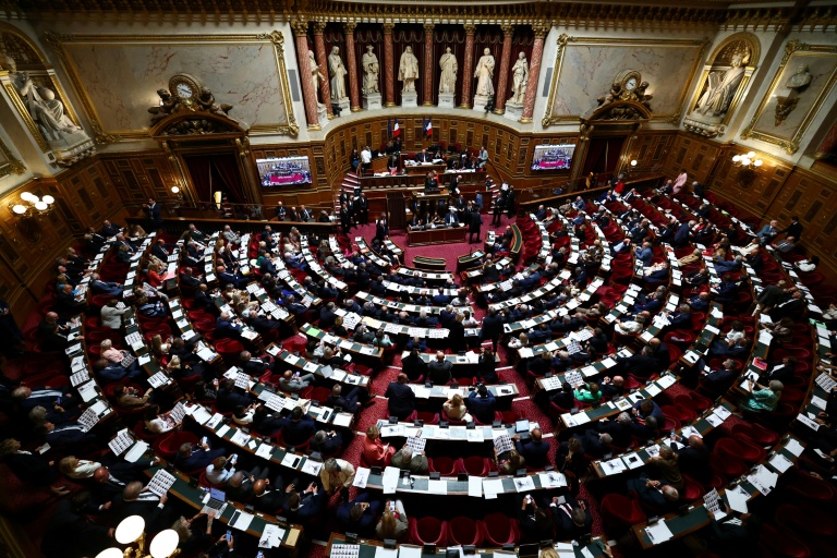 Les sénateurs réunis pour l'élection du président de la chambre haute du parlement, à Paris, le 1er octobre 2026