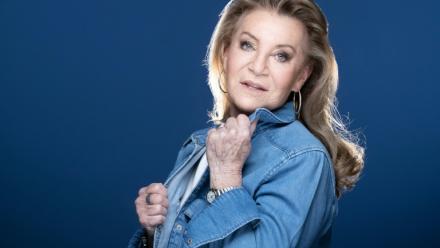 Sheila (ici le 27 avril 2021 à Paris) confie à l'AFP avoir banni de son vocabulaire le mot "retraite"