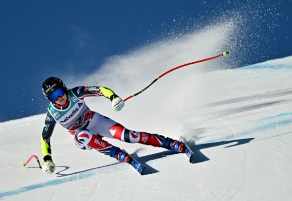 La Française Romane Miradoli lors du super-G de Saint-Moritz (Suisse), le 14 décembre 2025