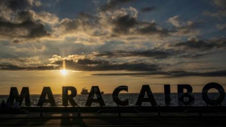 Un pétrolier ancré sur le lac Maracaibo, au Venezuela, le 7 janvier 2026