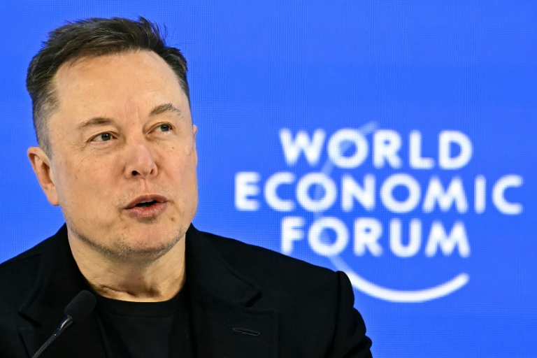 Elon Musk, PDG de SpaceX et de Tesla, au Forum économique mondial de Davos, le 22 javier 2026 en Suisse