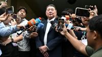 Le Premier ministre thaïlandais par intérim, Phumtham Wechayachai, s'adresse aux médias à la Maison du gouvernement à Bangkok, le 3 juillet 2025
