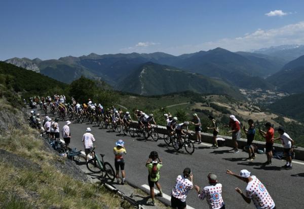 6e étape du Tour de France, dans les Pyrénées, le 9 juillet 2026