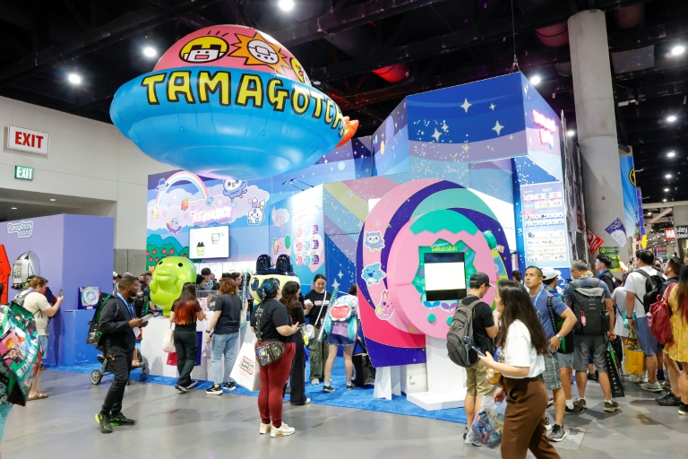 Le stand Tamagotchi au festival Comic-Con de San Diego, aux Etats-Unis, le 23 juillet 2025