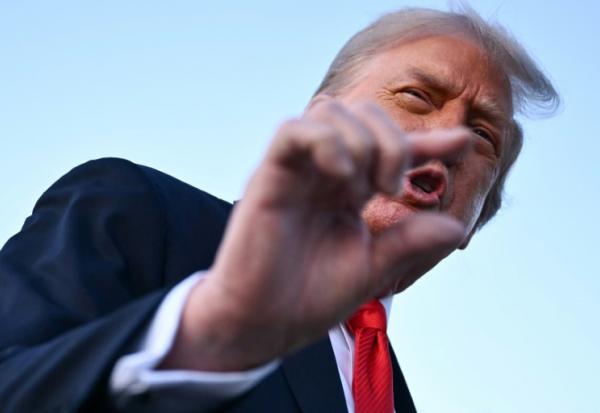Le président américain Donald Trump à la base aérienne d'Andrews, dans le Maryland, le 7 septembre 2025