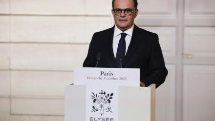 le secrétaire général de l'Elysée, Emmanuel Moulin  annonce le nouveau gouvernement le 5 octobre 2025 à l'Elysée
