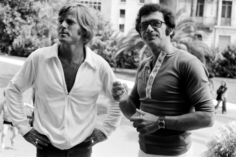 L'acteur américain Robert Redford (d) et le réalisateur Sydney Pollack lors du Festival de Cannes en mai 1972
