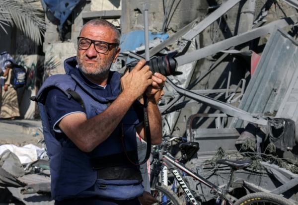 Le photographe de l'AFP Mohammed Abed à Rafah (Gaza) le 31 octobre 2023