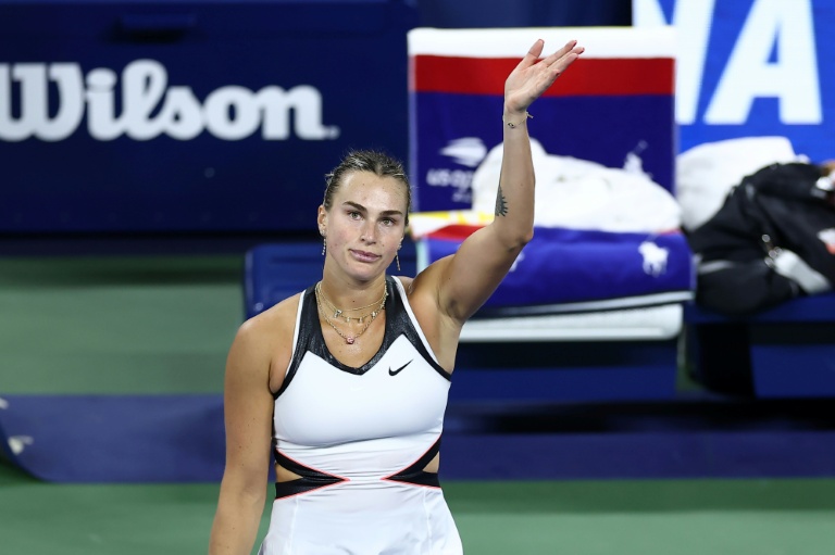 Aryna Sabalenka célèbre sa victoire contre l'Espagnole Cristina Bucsa, le 31 août 2025 à New York