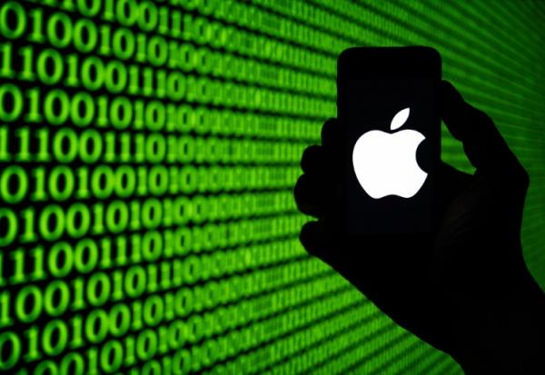 Le géant américain Apple a été condamné en France à payer une amende et des indemnisations pour avoir imposé des clauses défavorables aux opérateurs dans ses contrats, notamment concernant la vente d'iPhone