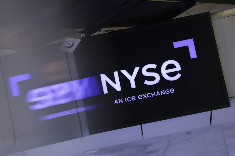 Le logo de la Bourse de New York le 30 ocotbre 2025