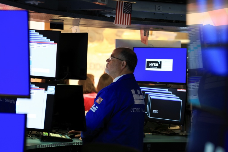 Un opérateur à la Bourse de New York, le 5 octobre 2026