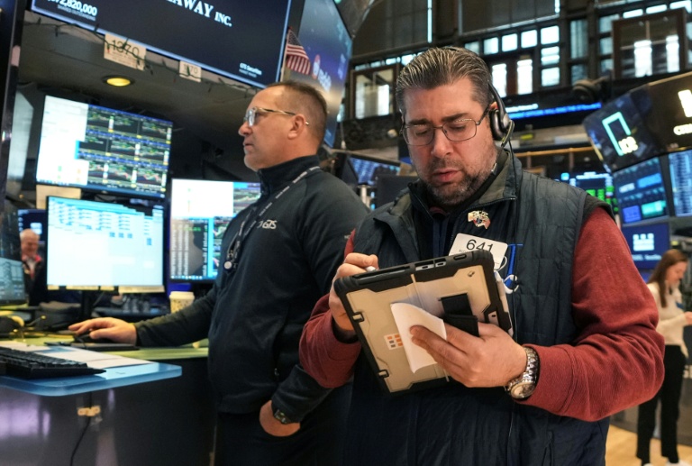 Des opérateurs à la Bourse de New York, le 25 février 2026