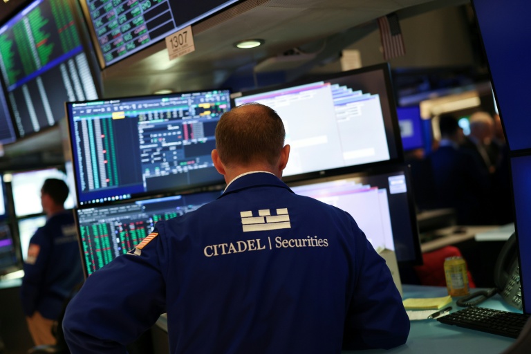 Un opérateur à la Bourse de New York, le 7 août 2025
