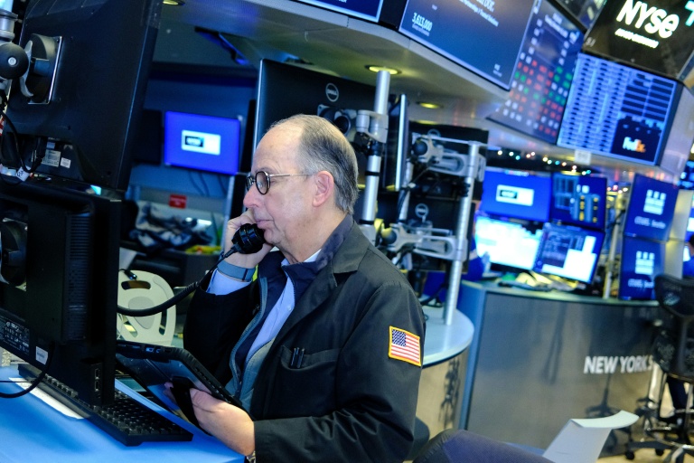 Un opérateur à la Bourse de New York le 16 décembre 2025