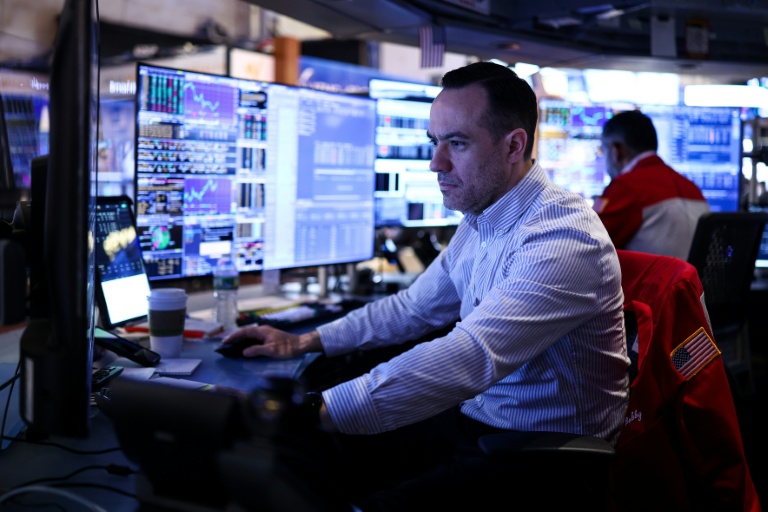 Un opérateur à la Bourse de New York, le 2 avril 2026