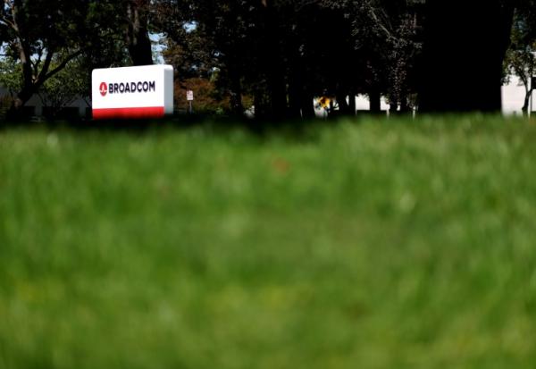 Siège de Broadcom, le juin 2021 à San Jose, en Californie. Sixième capitalisation boursière mondiale, le groupe a déçu, mercredi soir, en ne relevant pas ses prévisions.