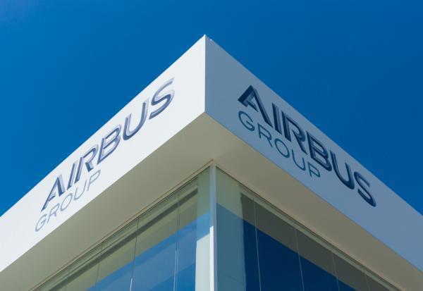 Airbus, plus forte hausse du CAC 40 à la mi-séance du vendredi 2 mai 2025-