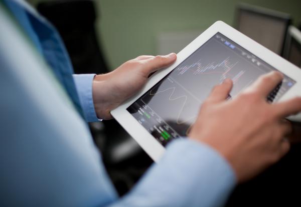 Emova Group confirme ses objectifs financiers