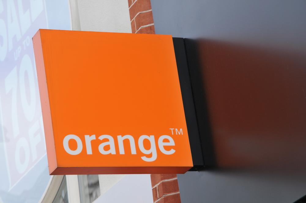 Orange offre 4 milliards d'euros pour les 50 % restants de son unité espagnole