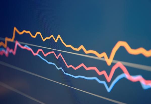 Poursuite de la hausse à Wall Street, mais plus calmement