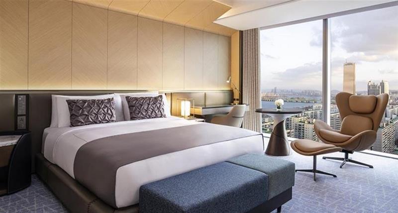 Accor : L'AG des actionnaires a autorisé le programme de rachat d'actions du groupe et décidé l'attribution d'un dividende de 1,35 euro par action