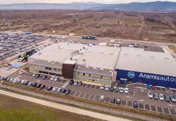 Aramis : gros coup de frein !