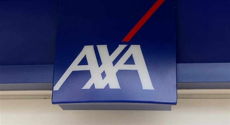 AXA : +1