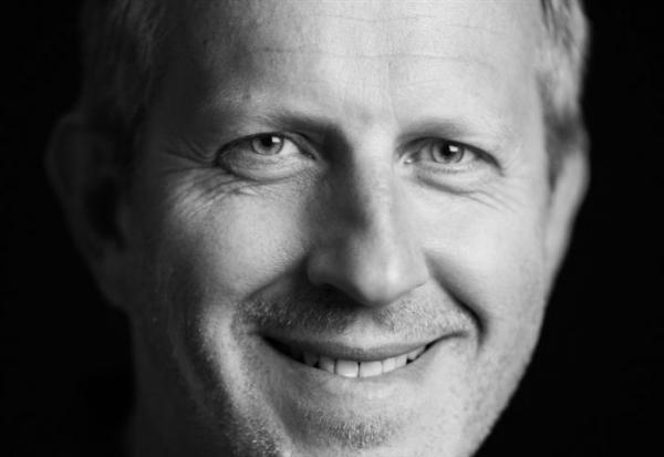 Dontnod limite ses pertes au 1er semestre mais les tensions sur les finances demeurent