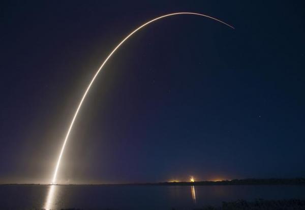 Eutelsat : offre obligataire de 1,5 MdE placée en orbite