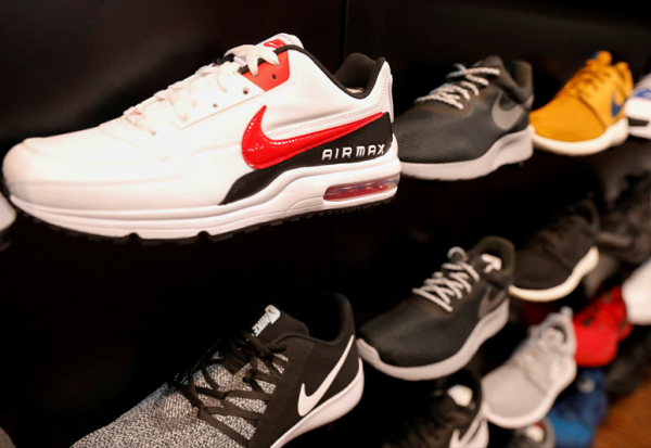 Nike s'effondre à Wall Street