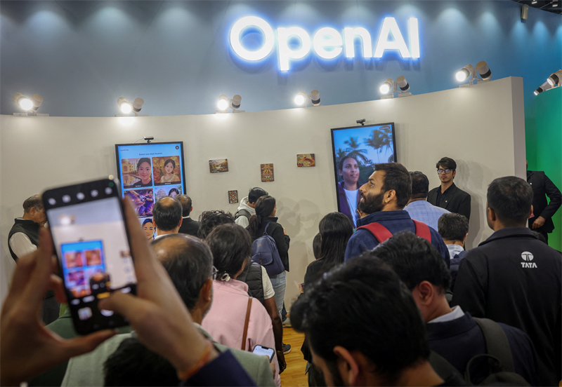 OpenAI franchit les 25 milliards de dollars de revenus annualisés