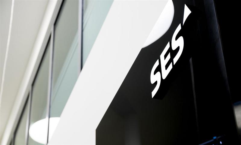 SES et Boeing franchissent une étape importante vers une offre intégrée pour la connectivité multi-orbite