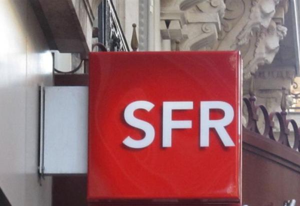 SFR permet le transfert direct d'une eSIM entre un iPhone et Android