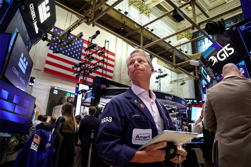 Wall Street : Microsoft flambe, Meta s'effondre
