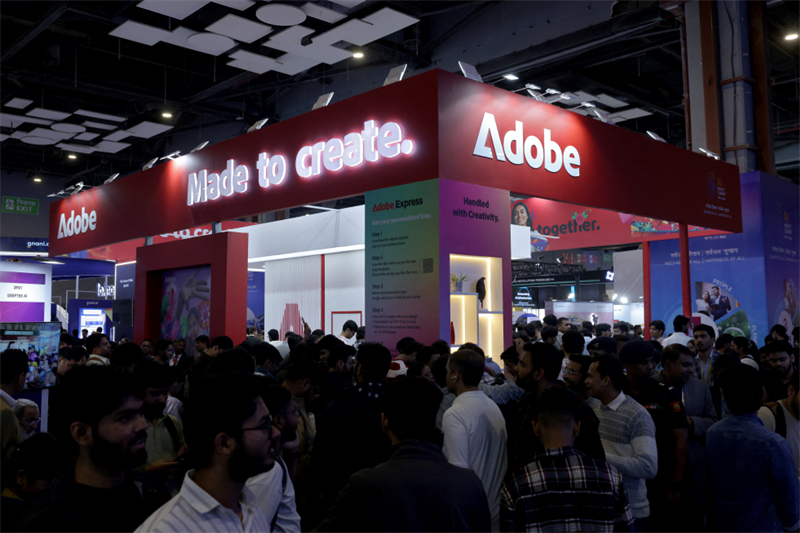 Wall Street tente de se stabiliser, sans conviction